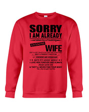 Load image into Gallery viewer, She's My Whole World Gift For Husband Sweatshirt