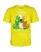 Load image into Gallery viewer, Lovely Cat And Balloons Happy St Patrick's Day Gift For Cat Lovers Guys V-Neck