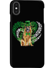 Load image into Gallery viewer, German Shepherd Green And White Clover Design St Patrick's Day Gift For Dog Lovers Phone case
