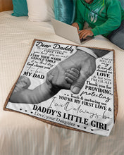 Load image into Gallery viewer, Hand In Hand Daughter Gift For Daddy I Saw Your Warm Gentle Smile Fleece Blanket
