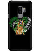 Load image into Gallery viewer, German Shepherd Green And White Clover Design St Patrick's Day Gift For Dog Lovers Phone case

