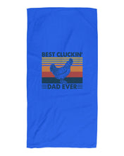 Load image into Gallery viewer, Best Cluckin' Dad Ever Retro Vintage Gift For Dad Beach Towel
