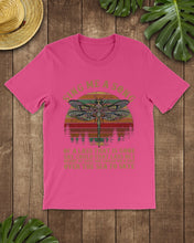 Load image into Gallery viewer, Sing Me A Song Dragonfly Retro Vintage Guys Tee
